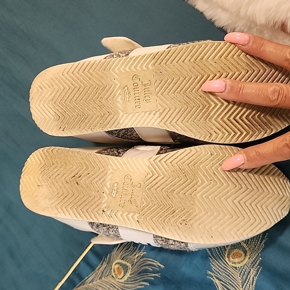 Juicy Couture Sneakers - Picture 4 of 8